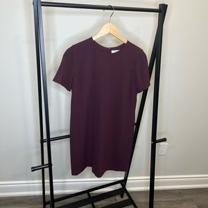 Babaton - Deep Red/Purple Short Sleeve Dress